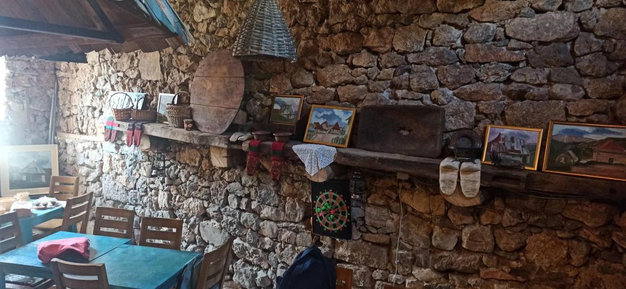 Na Krovu Svijeta Gornji Lukomir Dış mekan fotoğraf